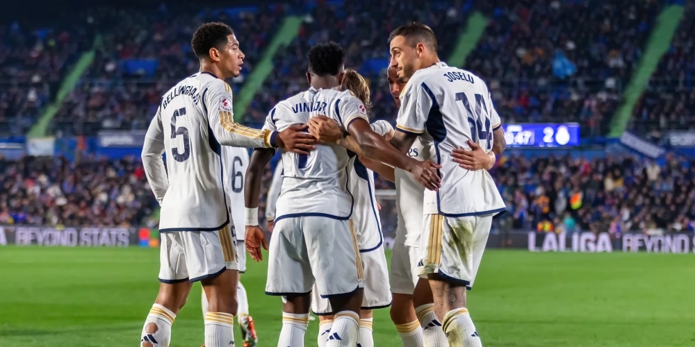 Madrides “Real” iekļūst UEFA Čempionu līgas finālā, pateicoties neticamiem Hoselu gūtajiem goliem	