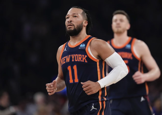 Bransons savainojas, atgriežas un palīdz "Knicks" arī otrajā spēlē pārspēt "Pacers"