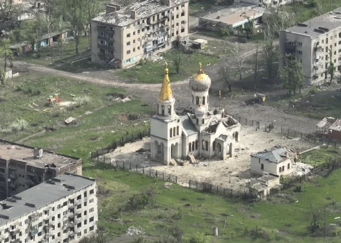 Krievija pastiprinājusi uzbrukumus Ukrainas austrumos un pie Časivjaras guvusi nelielus panākumus