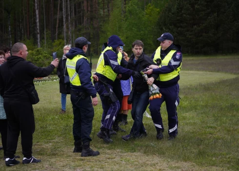 Šoreiz 9. maijā bez īpašiem starpgadījumiem, taču neiztika bez kurioziem: kopumā aizturētas 19 personas