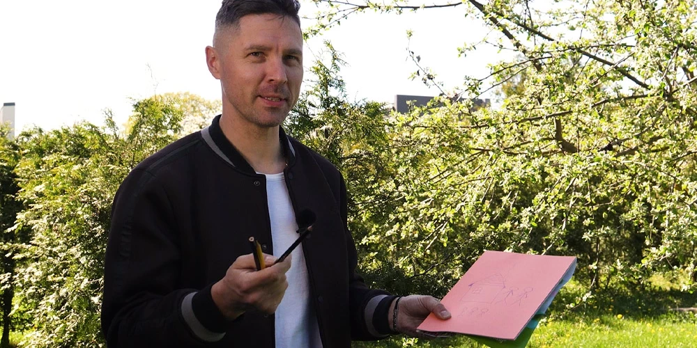 Mārcis saka mammai paldies par rūpēm un ģimeni.