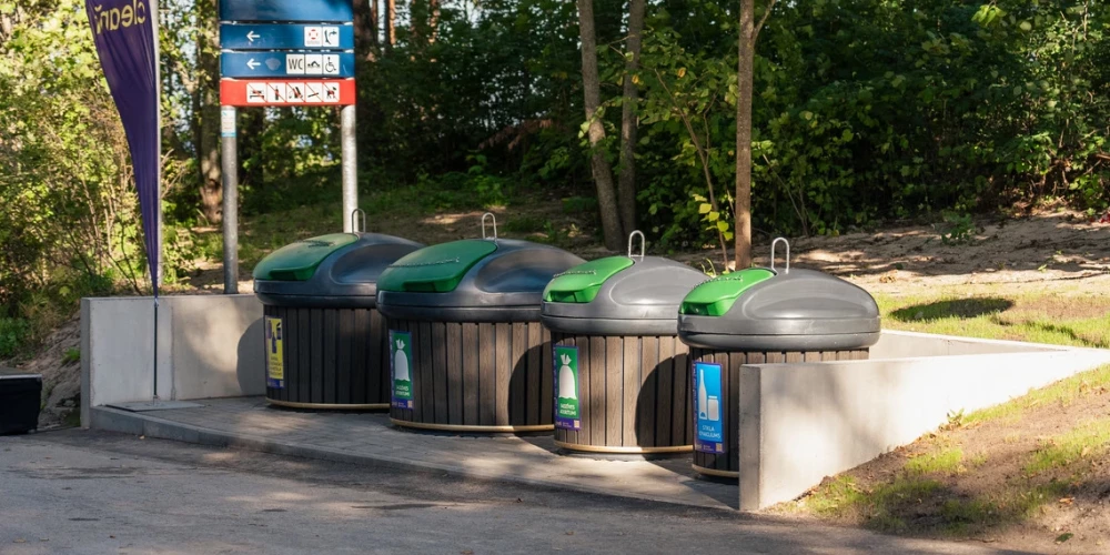 Подземные контейнеры CleanR в Юрмале.