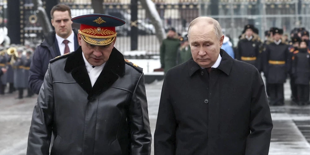 Šoigu iecelts par Krievijas Drošības padomes sekretāru, aizsardzības ministra amatam izvirzīts Belousovs