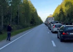 Avārija izraisījusi pamatīgu sastrēgumu uz Liepājas šosejas