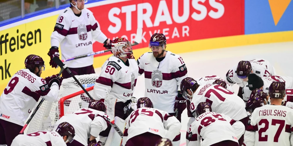 Vai Latvijas hokeja izlase spēlēja tik slikti, ka "kļuva" par Austriju, un ceļmallapas uz salauztās sirds. Sociālie tīkli mutuļo pēc smagās sagrāves