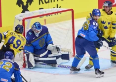 Lavijas hokejisti atgriežas uz ledus; kazahiem cīņa pret nogurumu un Vāciju, poļi meklēs brīnumu
