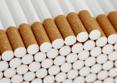 Muitas pārvalde konfiscē 120 000 kontrabandas cigarešu