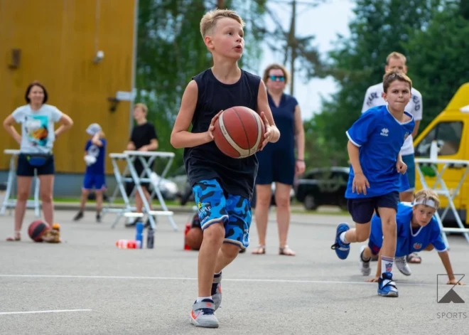 "Vienoti mūzikā. Rūdolfam" - notiks labdarības koncerts, lai vāktu līdzekļus deviņus gadus vecajam zēnam, kas cieta smagā avārijā