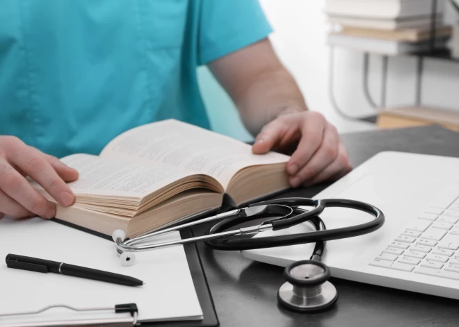 Augšdaugavas novads piedāvā stipendijas jaunajiem medicīnas speciālistiem