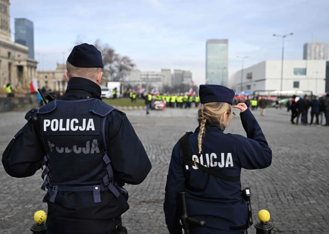 Polijā aizturēti deviņi Krievijas spiegi. Sabotāžas plāni attiecās arī uz Latviju