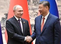 Aiz propagandas priekškara: Ķīna ar Krieviju airē vienā laivā un britu specdienestu uzbrukums Fico