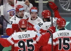 Pasaules hokeja čempionāta pusfinālā iekļūst arī Čehija