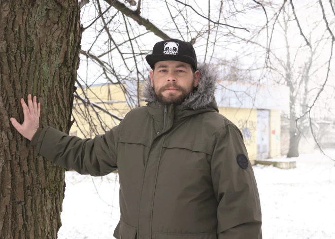 33 gadus vecā Jēkaba Bērziņa dzīvības cena - divu donoru nieres: "Varbūt mana pieredze kādam palīdzēs"