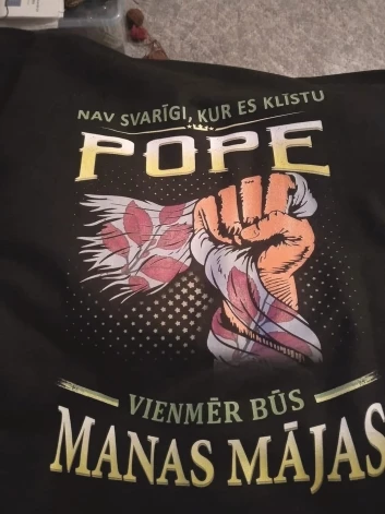 Šādu džemperi Jēkabs uzvelk bieži, jo Pope ir vieta, kur ir viņa dzimtas saknes.