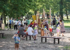 Ziepniekkalnā atjaunots un labiekārtots  vēsturiskais Ēbelmuižas parks (foto: Mārtiņš Ziders)