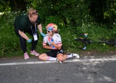 Latvijas riteņbraucēja Karbonāri divus mēnešus pirms olimpiskajām spēlēm salauzusi atslēgas kaulu