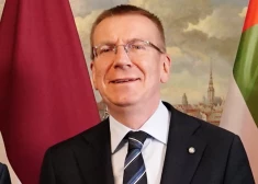 Президент Латвии поздравил литовского коллегу с переизбранием