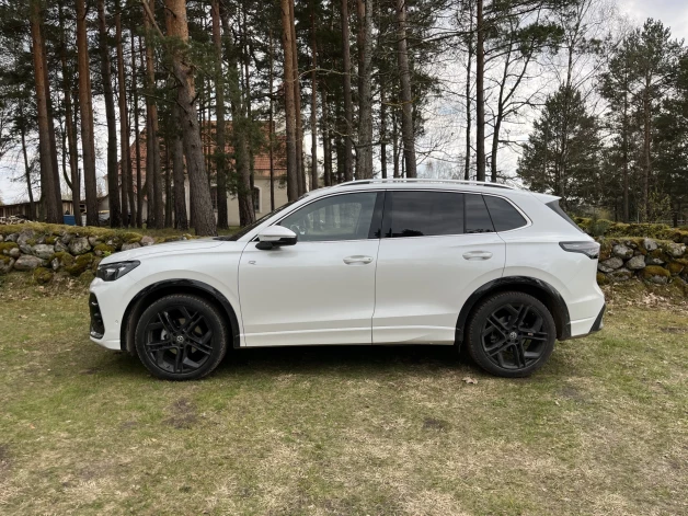 Jaunais "Volkswagen Tiguan".