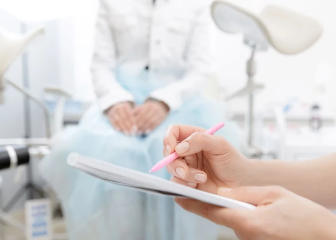 "Telefonrandiņā ar ginekologu" sievietes visvairāk interesējušās par hormonālās spirāles lietošanu