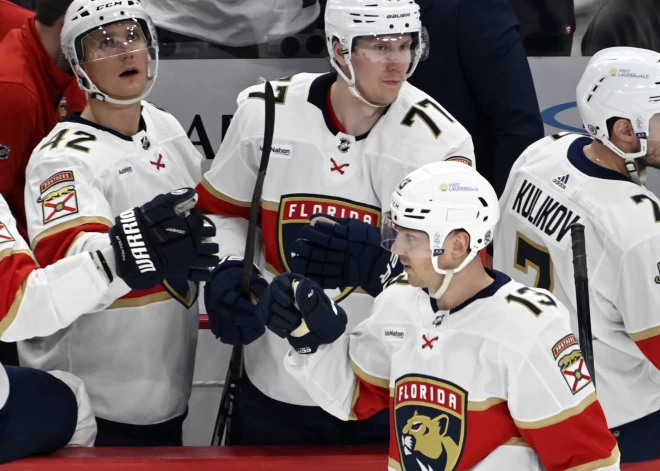 Balinska "Panthers" nonāk uzvaras attālumā no Stenlija kausa fināla
