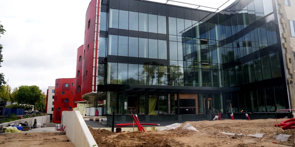 Paula Stradiņa klīniskās universitātes slimnīcas A2 jaunā korpusa būvniecības darbi.