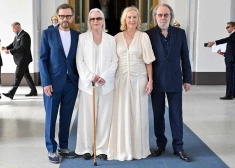 Солисты группы ABBA получили высокую награду. Как сейчас выглядят легендарные артисты?