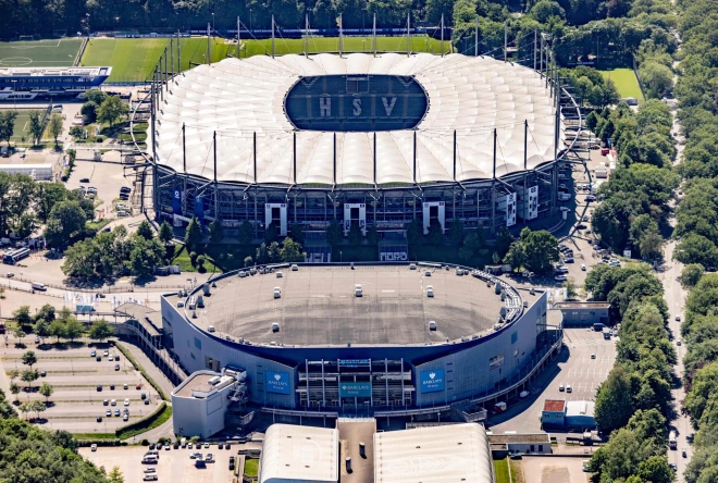 "Volksparkstadion" Hamburgā.