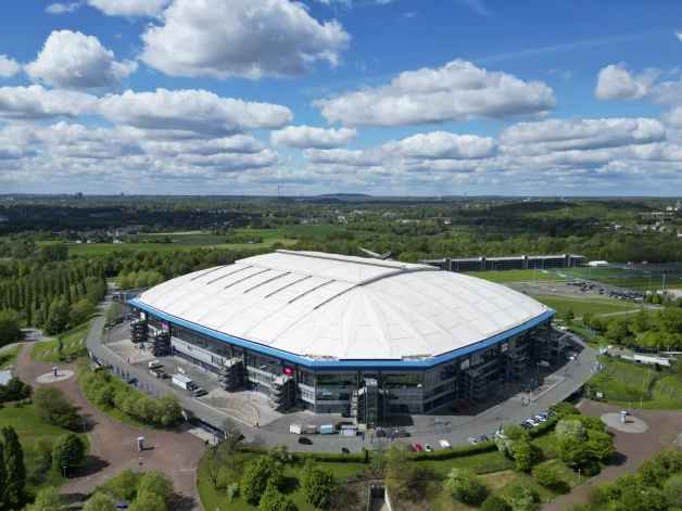 "Veltins Arena" Gelzenkirhenē.