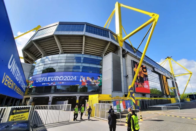 "Westfalenstadion" Dortmundē.