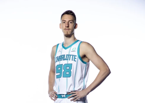 2018. gada NBA draftā Arnoldu Kulboku ar 55. numuru izvēlējās Šarlotes "Hornets", kuras īpašnieks ir par pasaules visu laiku labāko basketbolistu uzskatītais Maikls Džordans.