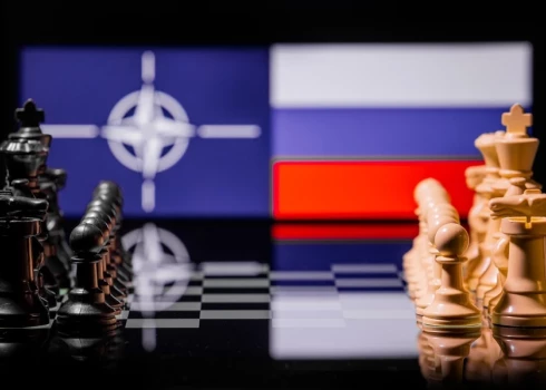 NATO valstis apsver trīs veidu atbildes soļus uz Krievijas hibrīdpasākumiem
