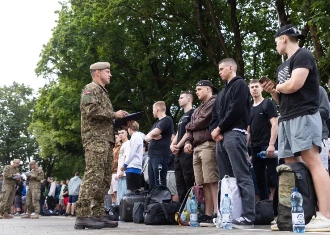 Латвийская молодежь уклоняется от службы - в Сейме уже планируют жесткие санкции