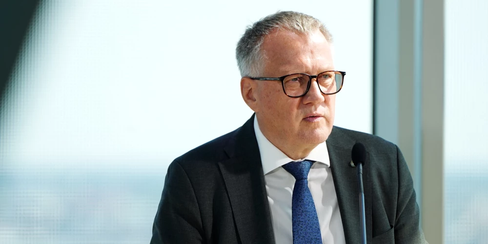 Finanšu ministrs Arvils Ašeradens.