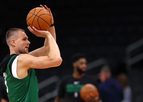 Kristaps Porziņģis Bostonas "Celtics" treniņā.