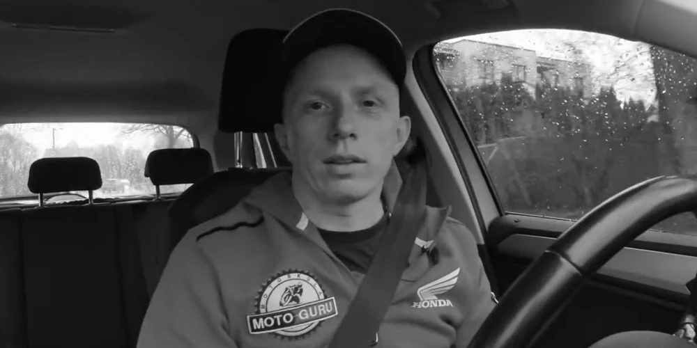 Juris Apinis ikdienā strādāja par moto instruktoru.