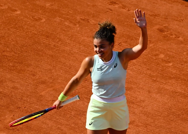 Zināmi "French Open" finālisti: pirmā rakete Švjonteka eksaminēs itālieti Paolīni