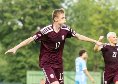 Latvijas U-21 futbolisti uzvar pēcspēles sitienos un iekļūst Baltijas kausa finālā