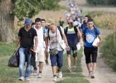 Vācija "aizver durvis" nelegālajiem imigrantiem