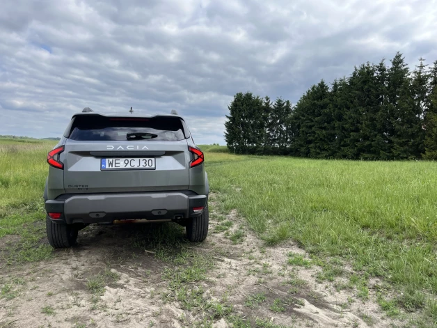 "Dacia Duster".