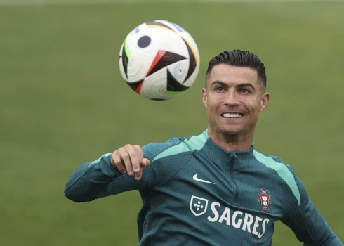 Krištianu Ronaldu Vācijā centīsies papildināt savu 130 izlasē gūto vārtu skaitu. Diez vai pārskatāmā nākotnē kāds spēs pietuvoties šiem skaitļiem.