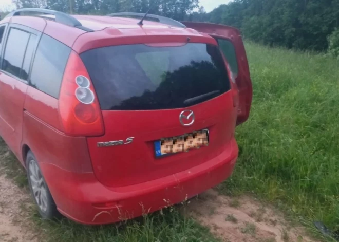 Piecus Latvijas pilsoņus aiztur par atbalsta sniegšanu migrantiem