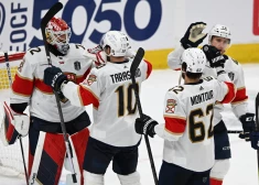 Uvis Balinskis un Floridas "Panthers" nokļūst vienas uzvaras attālumā no hokeja prestižākās balvas Stenlija kausa