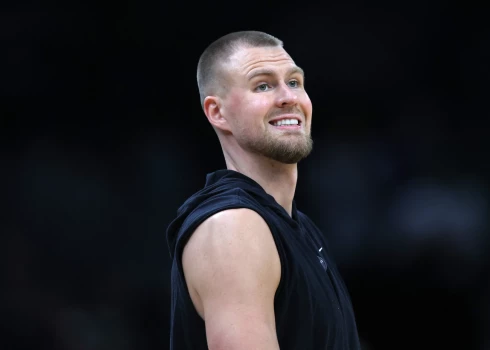 Kristaps Porziņģis spēlei gatavojies kopā ar komandu, bet skaidrība par latvieti būs tikai pirmsspēles iesildīšanās laikā.