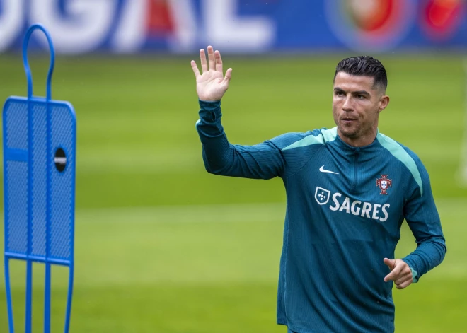 Ronaldu uzsāks vēsturisko sesto Eiropas čempionātu; Gruzija gatavojas debijai