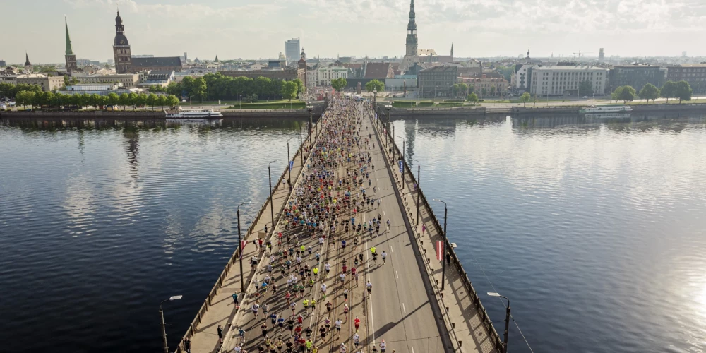 Sāk reģistrāciju 2025. gada Rīgas skriešanas maratonam; zināmi arī tā norises datumi
