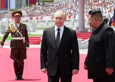 Ne jau atkal! Atklāts, ko Putins vizītē Ziemeļkorejā uzdāvināja Kimam Čenunam