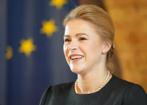 Ministru prezidente Evika Siliņa partijas ''Vienotība'' domes un partiju apvienības ''Jaunā vienotība'' kopsēdē, kas veltīta aizvadīto Eiropas Parlamenta vēlēšanu rezultātu izvērtēšanai, kā arī diskusijām par nākotnes redzējumu un turpmāko prioritāšu iezīmēšanai.
