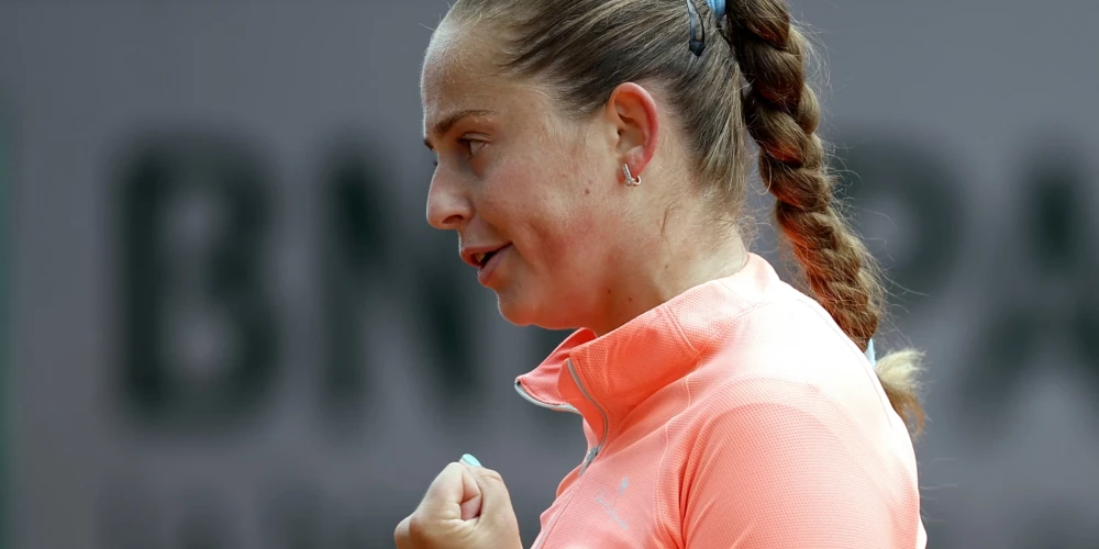 Aļona Ostapenko.