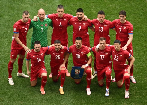 Serbijas futbola izlase pirms spēles pret Slovēniju.