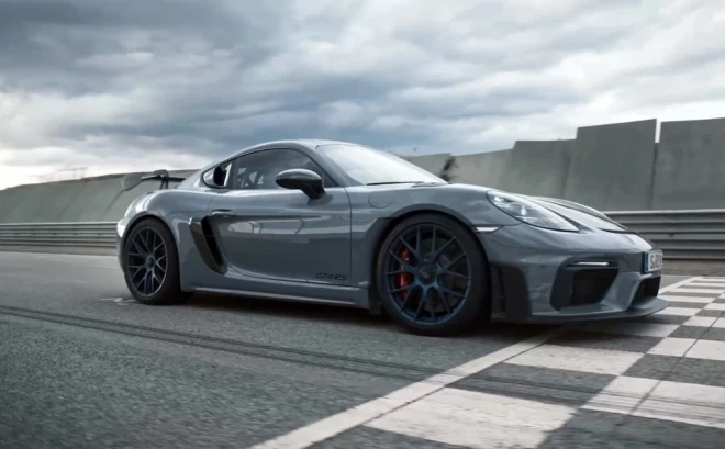 Šādu iespēju piedāvā ne katrs sporta auto ražotājs, taču Porsche ielas automašīnu izcelsme izsenis cieši savīta ar autosporta gēniem.